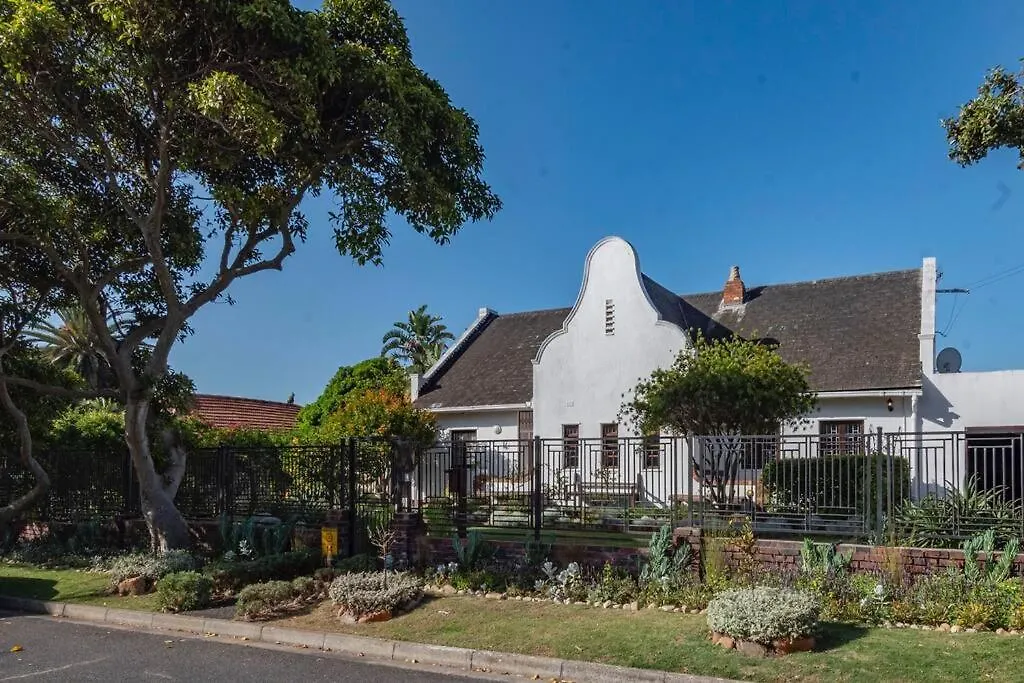 Apartment One Bedroom Cottage In Milnerton Cape Town