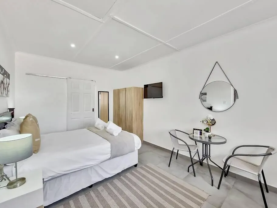 One Bedroom Cottage In Milnerton Cape Town 0*,  South Africa
